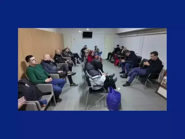 Българската делегация в Киев се укрива в бомбоубежище!