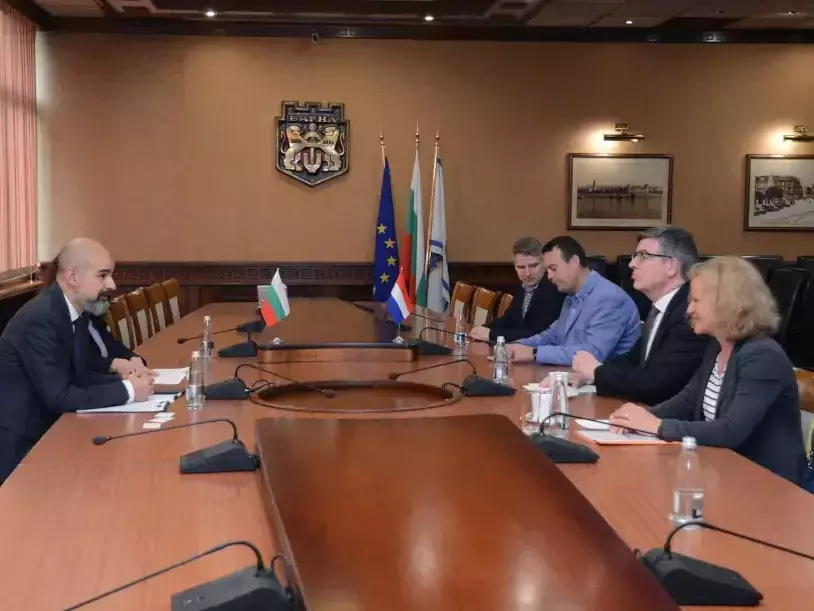 Заместник-кметът Павел Попов се срещна с посланика на Кралство Нидерландия у нас