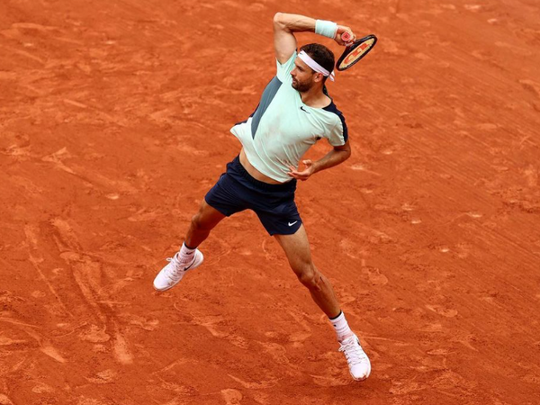 Григор Димитров достигна за първи път до четвъртфиналите на „Ролан Гарос”