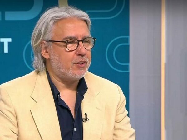 Мнението на политолог: Какво ще стане ако и 16-годишните гласуват?