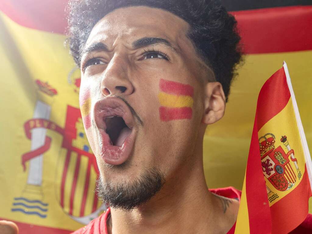 Испания спечели рекордна четвърта титла на Европа