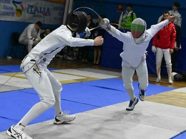 150 шпажисти на турнир във Варна