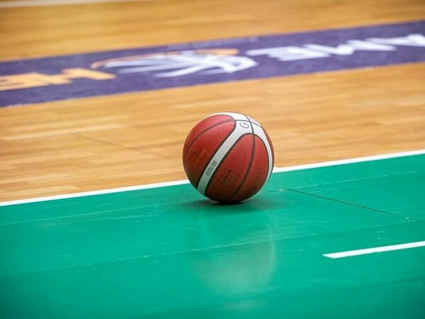 „Черно море Тича“ поведе в полуфиналната серия