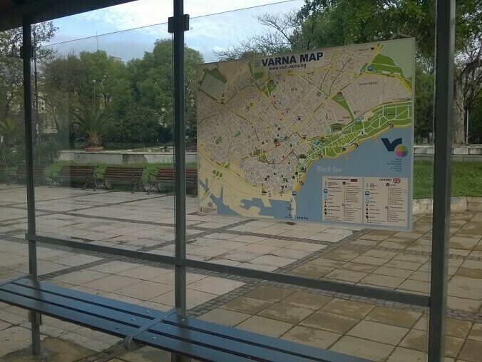 Търсят кандидати да ремонтират спирките