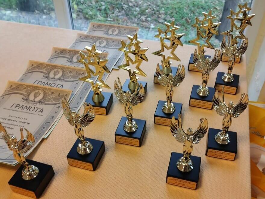 Спортното училище отличи най-добрите през годината