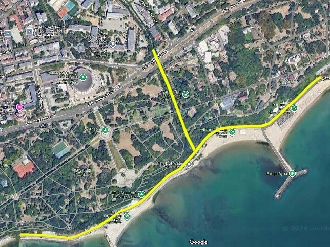 Изграждат канализация по крайбрежната алея 