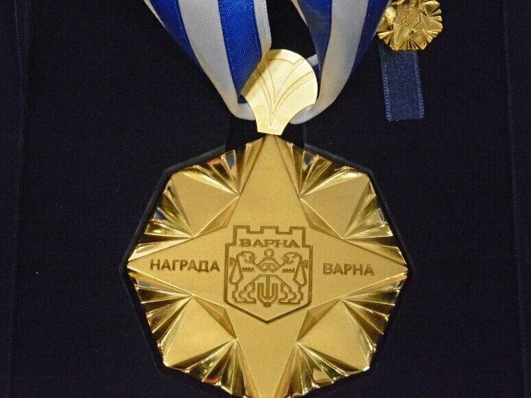 Приемат номинации за наградите „Варна“