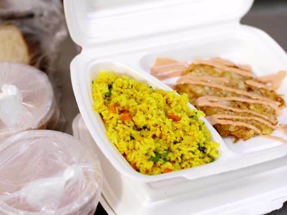 Топъл обяд за 350 души в община Вълчи дол