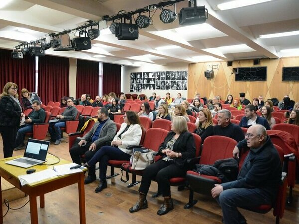 За една година: 36 малолетни в болница заради дрога