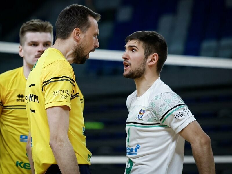 Смел „Черно море“ шокира шампиона в София