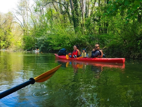 Доброволци чистиха река Камчия