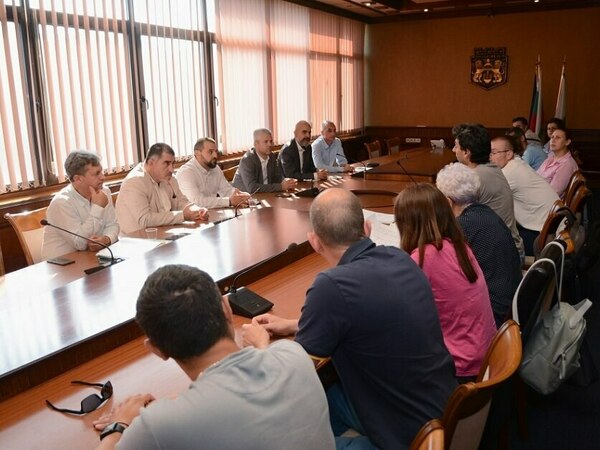 Търсят терен за сграда на ОУ „Иван Вазов“