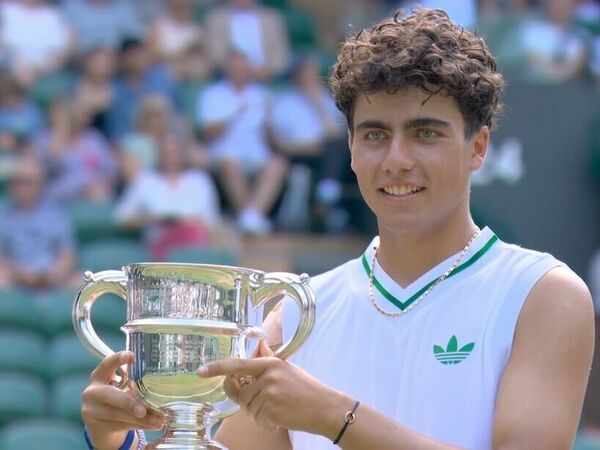 Иван Иванов покори „Уимбълдън“!