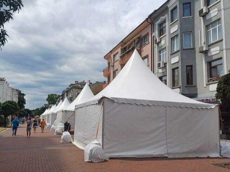 Започва литературният фестивал „Море от книги“