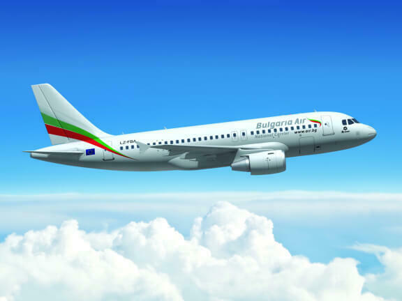 Допълнителни полети от столицата до морето