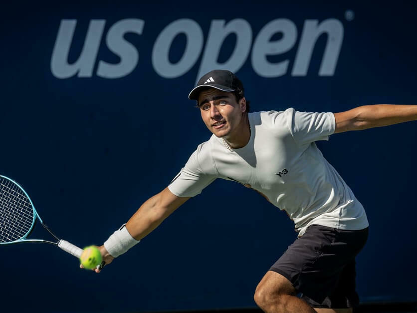 Иван Иванов е на полуфинал на US Open