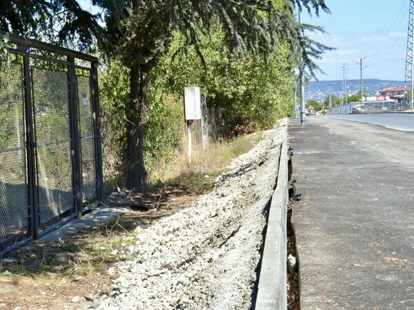 Хора без достъп до домовете си заради ремонт