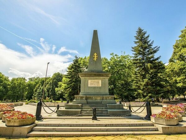 Празнично шествие и възстановка за Съединението