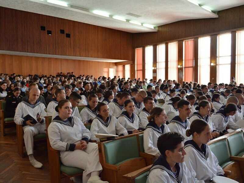 Нови специалности във Военноморското училище