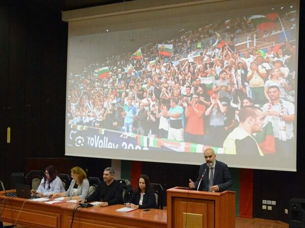 Варна си иска домакинството на Евроволей 2026