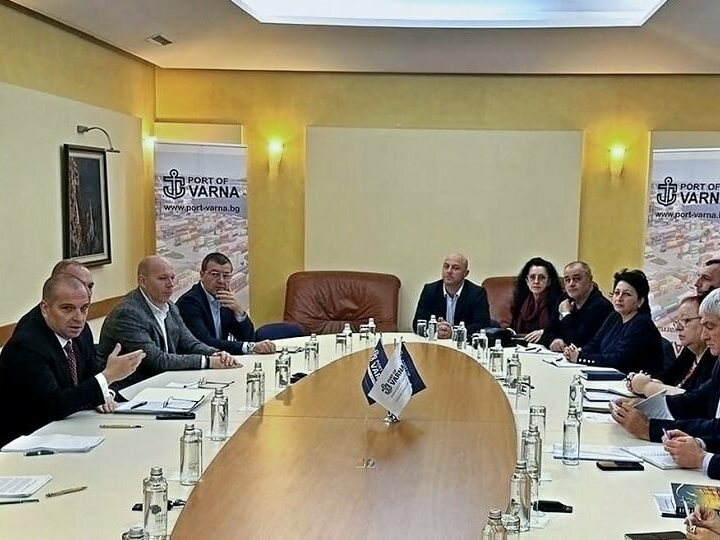 Вицепремиерът за пристанище Варна: Повече инвестиции и приходи