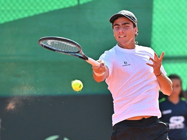 Иван Иванов със загуба при дебюта си в ATP тура