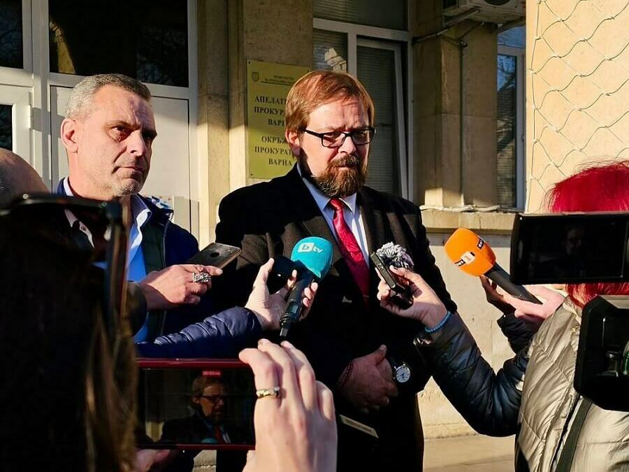 Разбиха схема за измама с QR кодове – куишинг