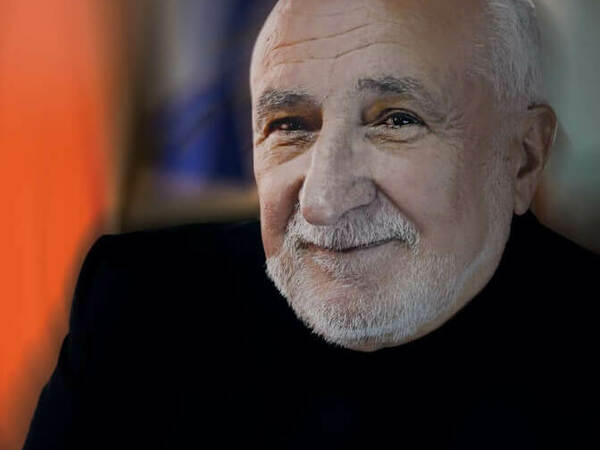 Театърът отбелязва 80-годишнината на Костадин Бандутов