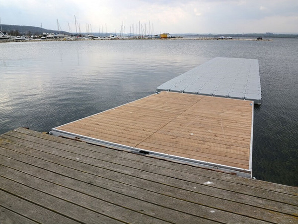 Гребната база с нова придобивка