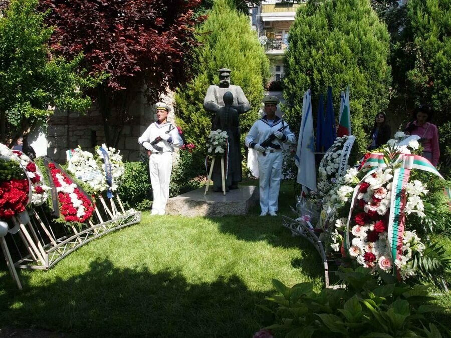 148 години свободна Варна