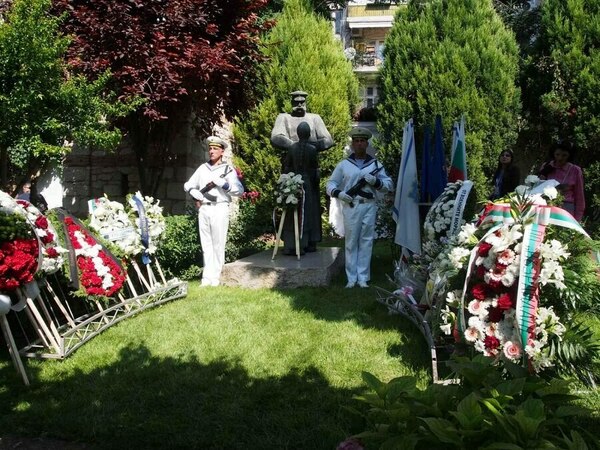 148 години свободна Варна