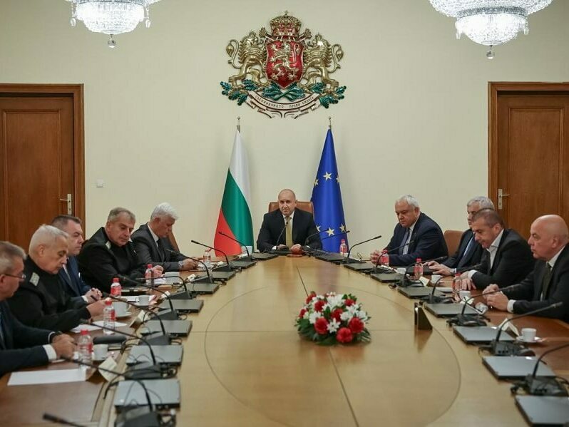 Нова атака срещу търговски кораб на 18 мили от Бяла